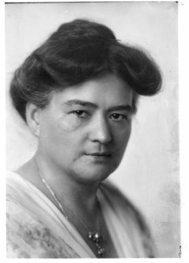 Adelheid Popp (um 1920)