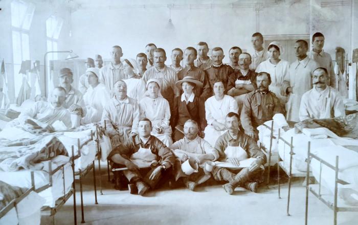 Jenny Adler-Herzmark 1916 im Kriegsspital